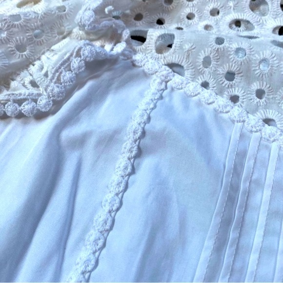 Lilly Pulitzer White Eyelet Embroidery Ruffle Trim Top - Picture 11 of 12